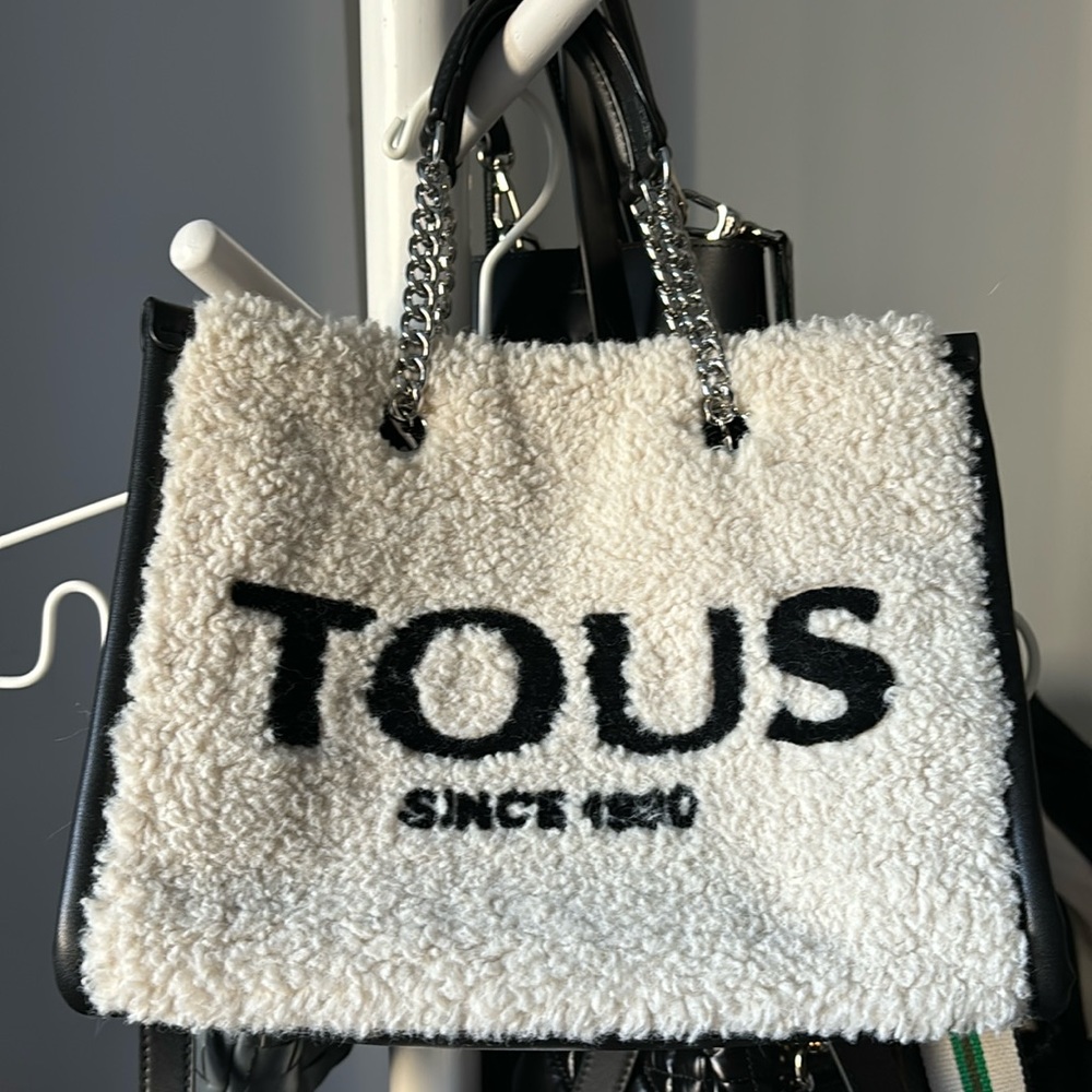 Authentic Tous bag with straps